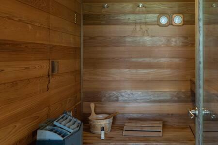 Cozy 2 Bedroom Cabin Nestled In Wooded Hideaway Monterey Екстер'єр фото
